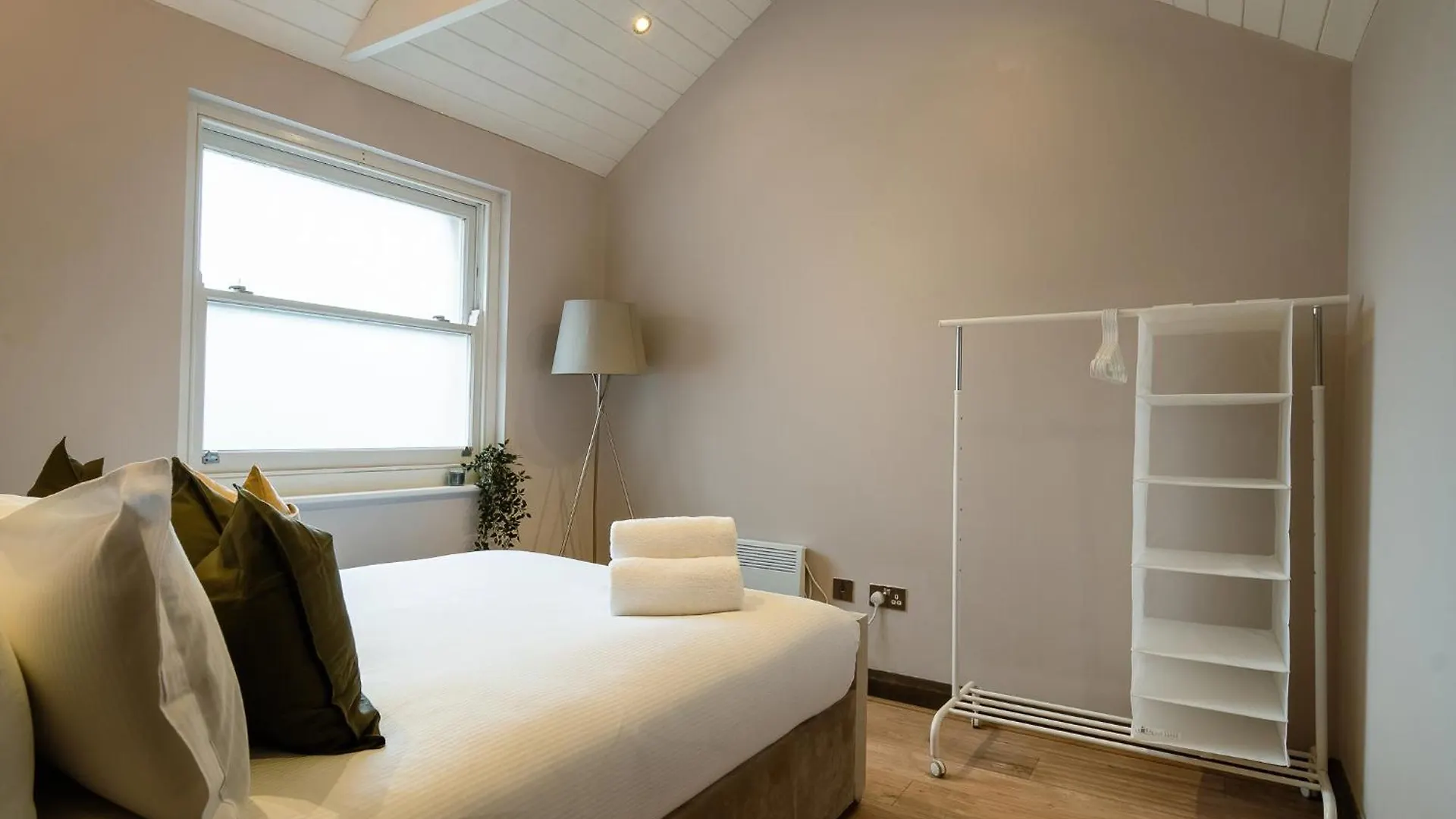 Vila 2Bed House Twickenham With Private Garden 0*,