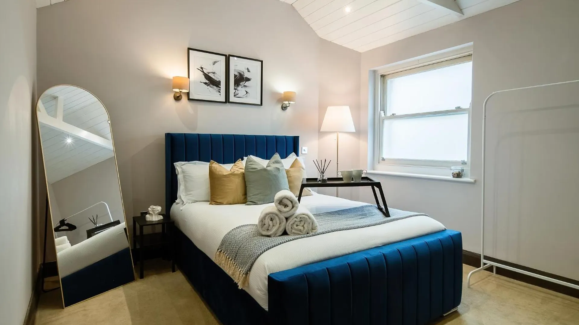 Vila 2Bed House Twickenham With Private Garden 0*,  Velká Británie