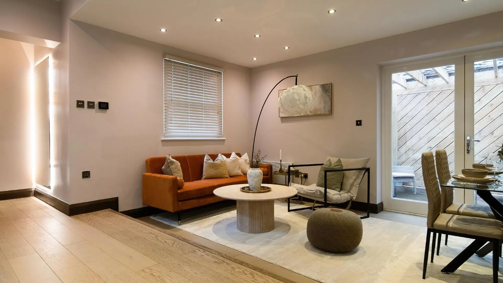2Bed House Twickenham With Private Garden Villa